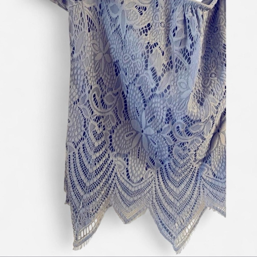 Light Blue Lace Cold Shoulder Top - Picture 3 of 4